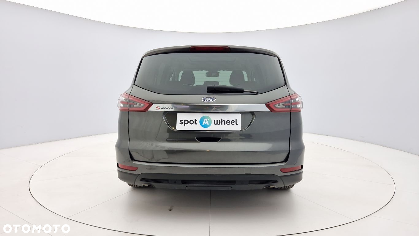 Ford S-Max - 5