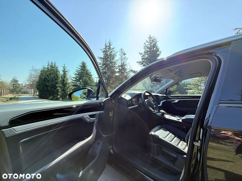 Volkswagen Touareg 3.0 V6 TDI SCR 4Mot - 12