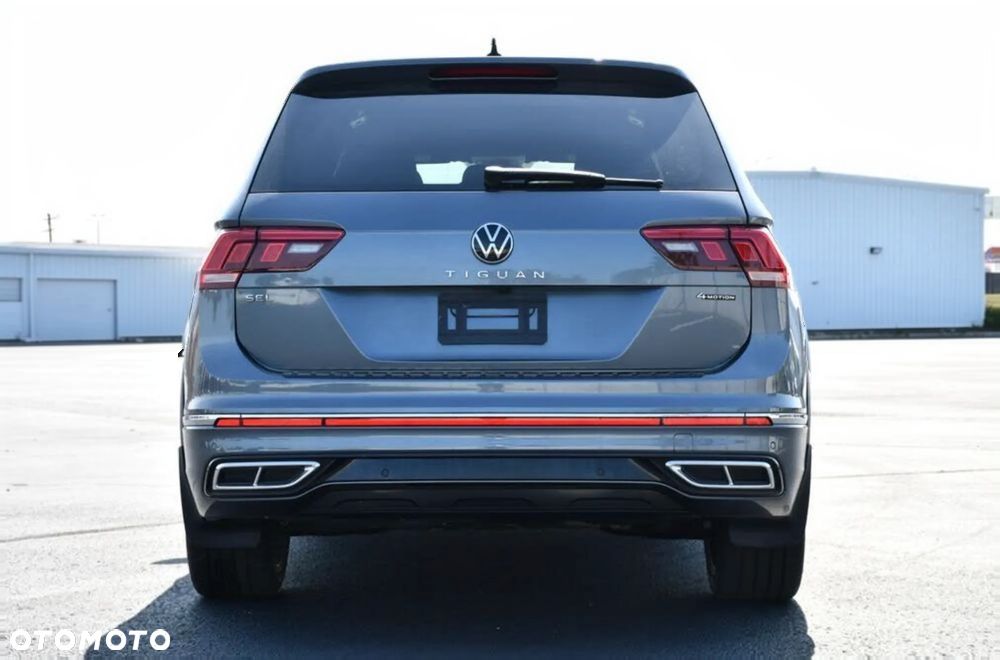 Volkswagen Tiguan - 5