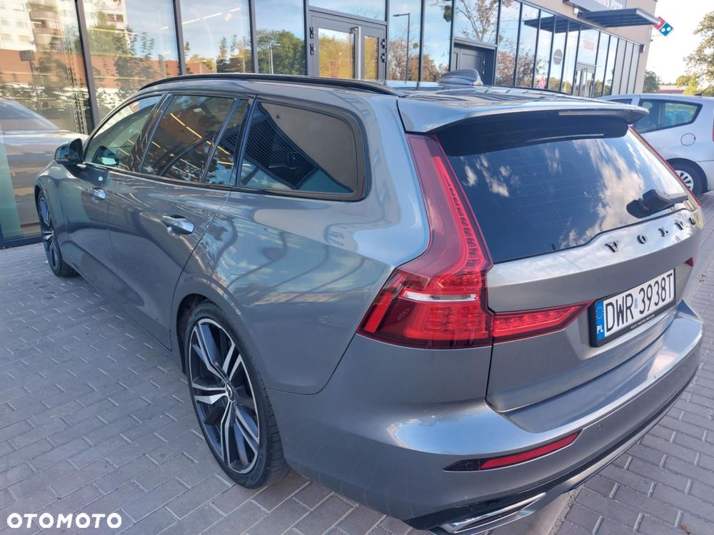 Volvo V60 D4 Geartronic R-Design - 6