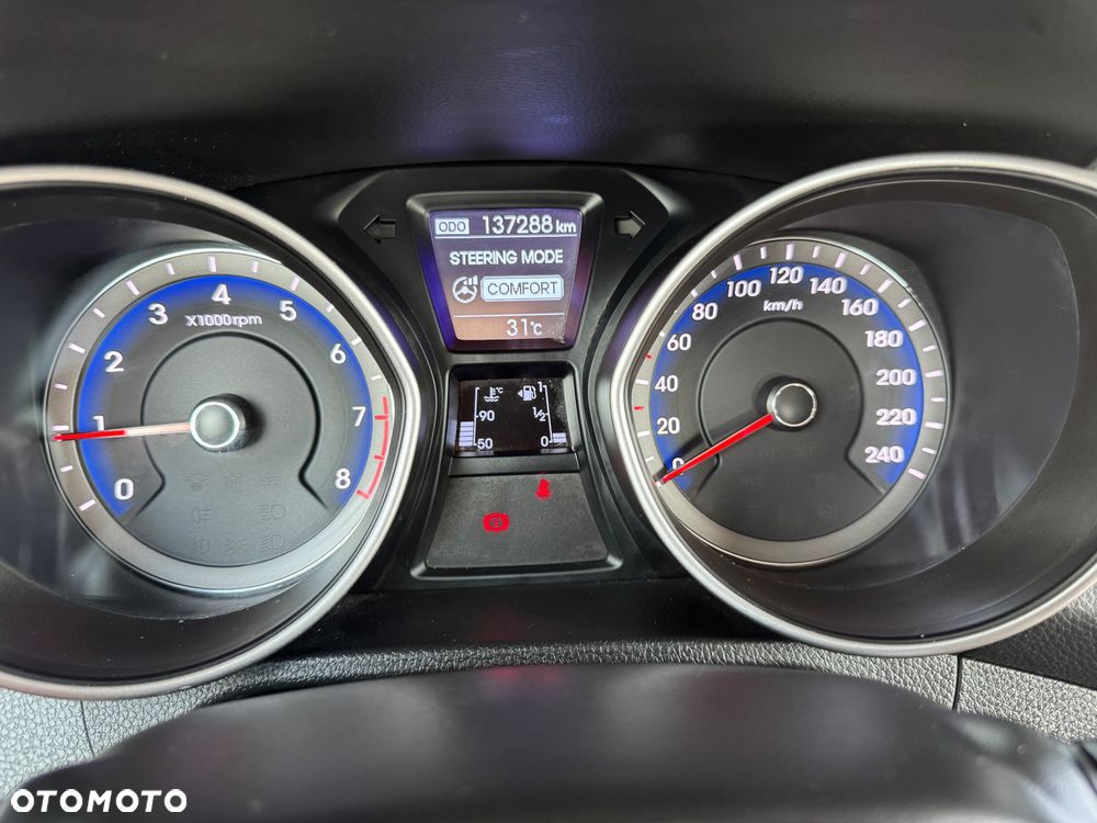 Hyundai i30 - 22