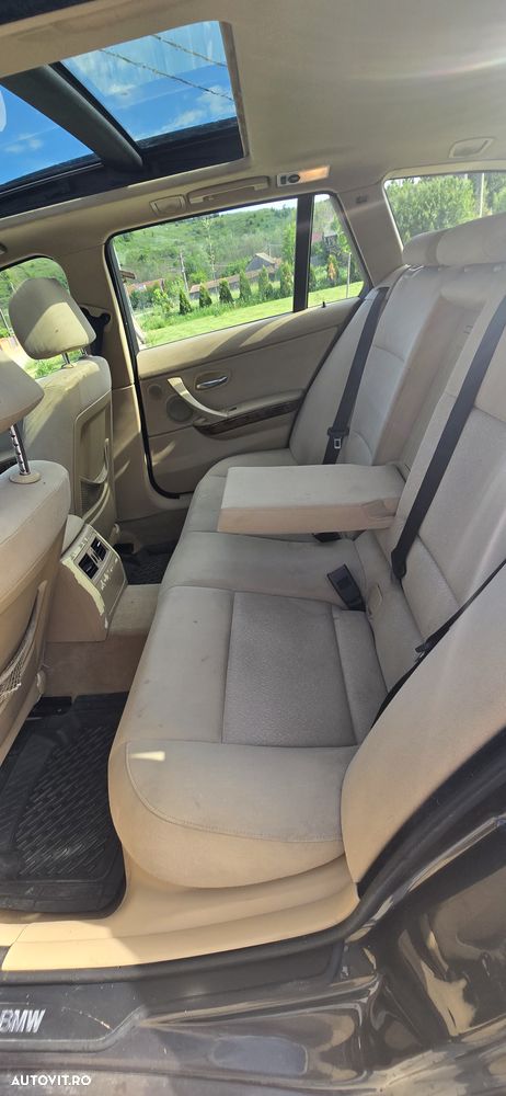 BMW Seria 3 - 12