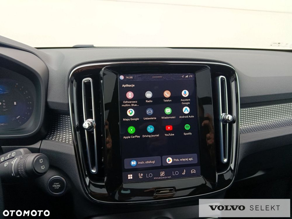 Volvo XC 40 - 22