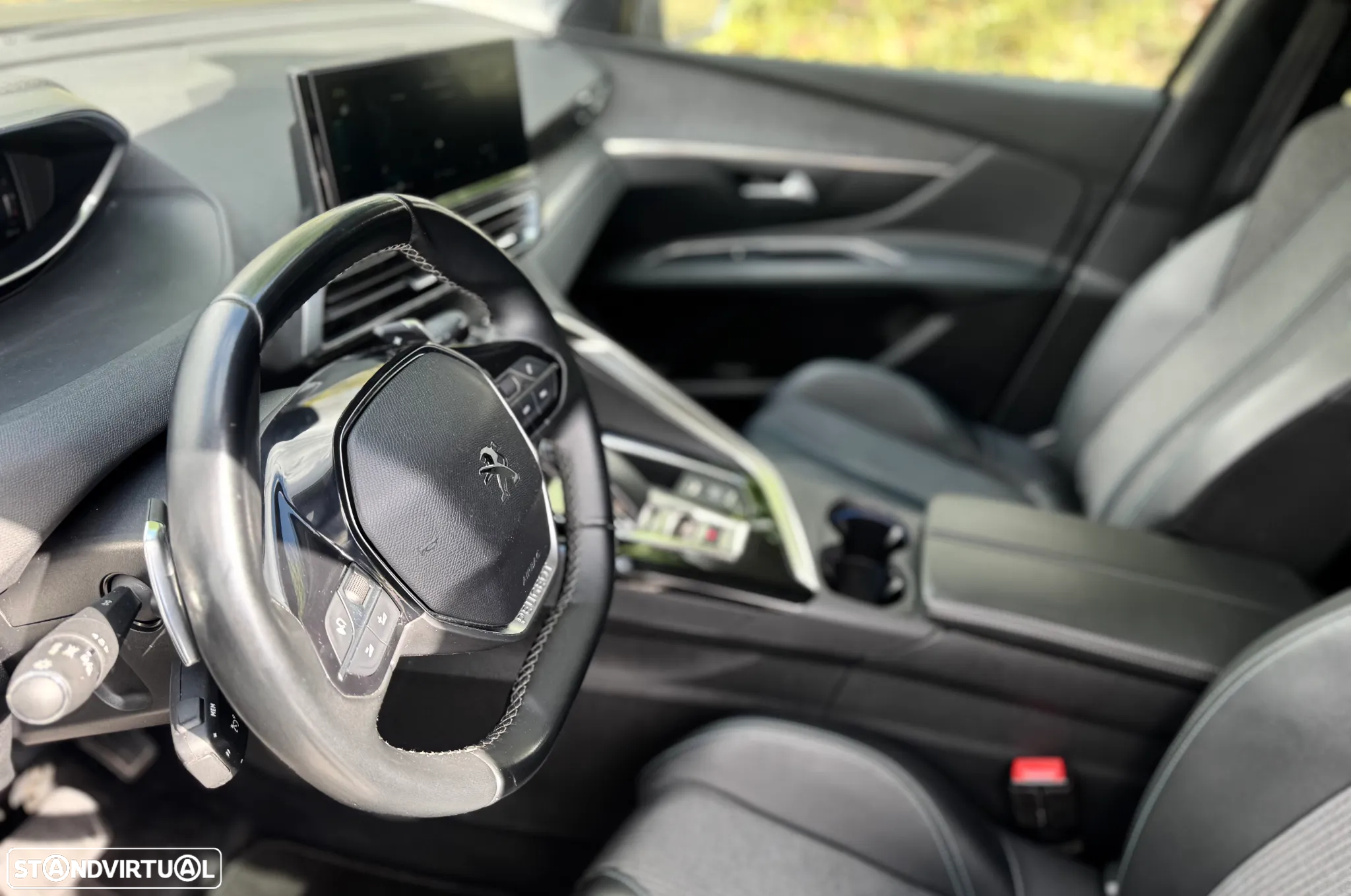 Peugeot 3008 1.6 Hybrid Allure Pack e-EAT8 - 28
