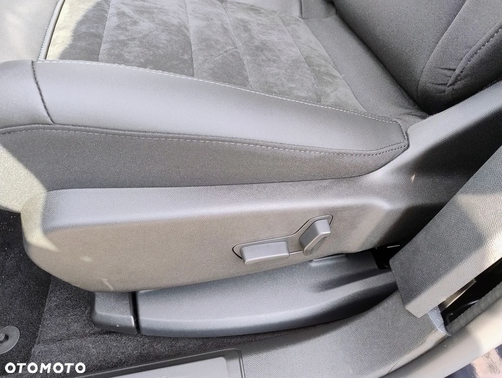 Citroën C5 Aircross 1.5 BlueHDi Max EAT8 - 28