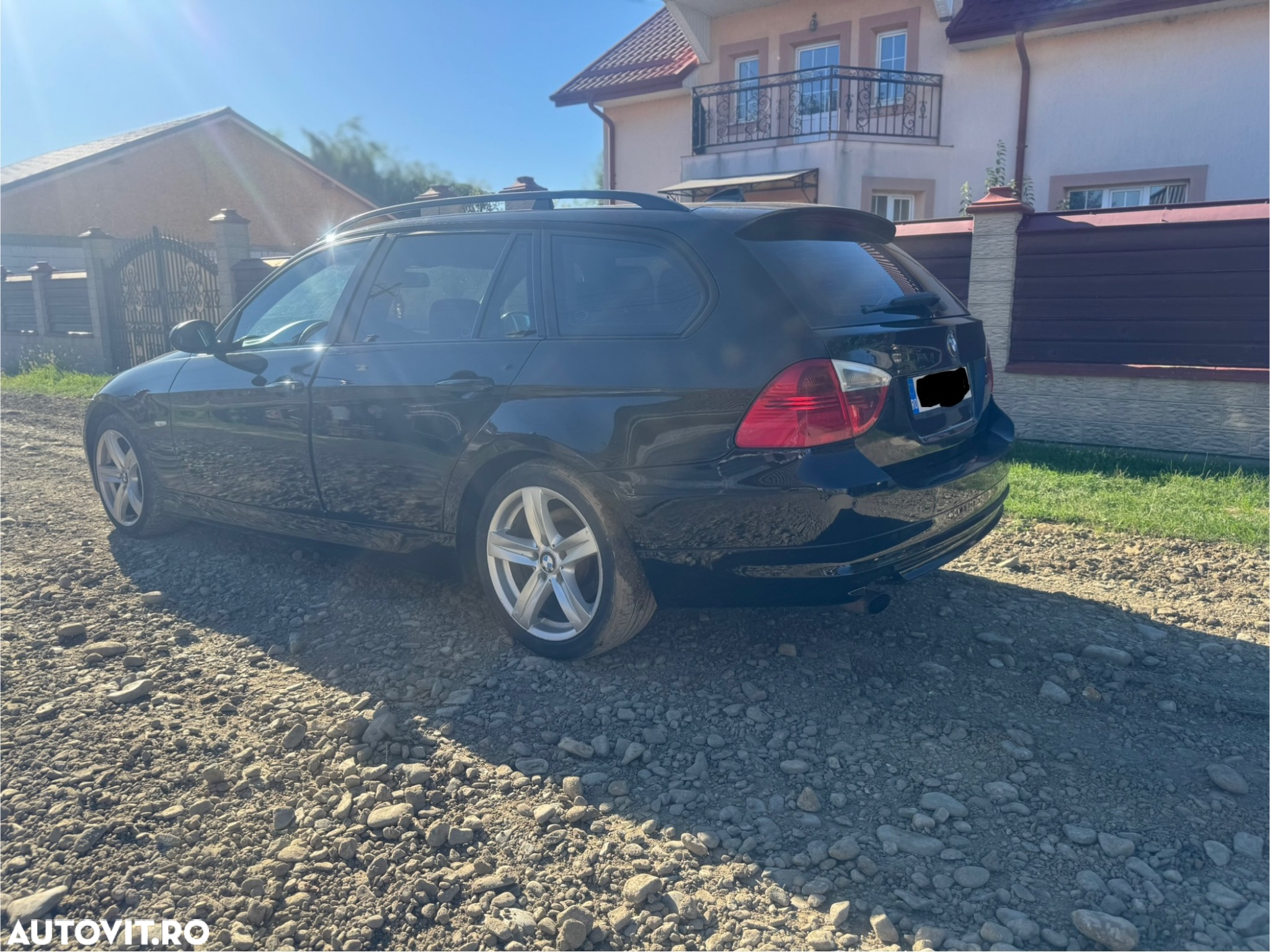 BMW Seria 3 318d Touring Advantage - 4