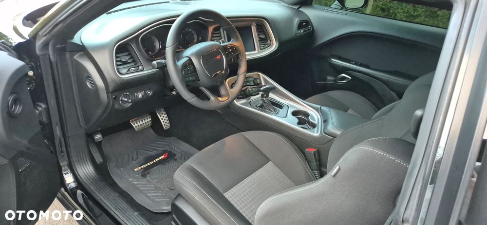 Dodge Challenger 5.7 R/T - 14