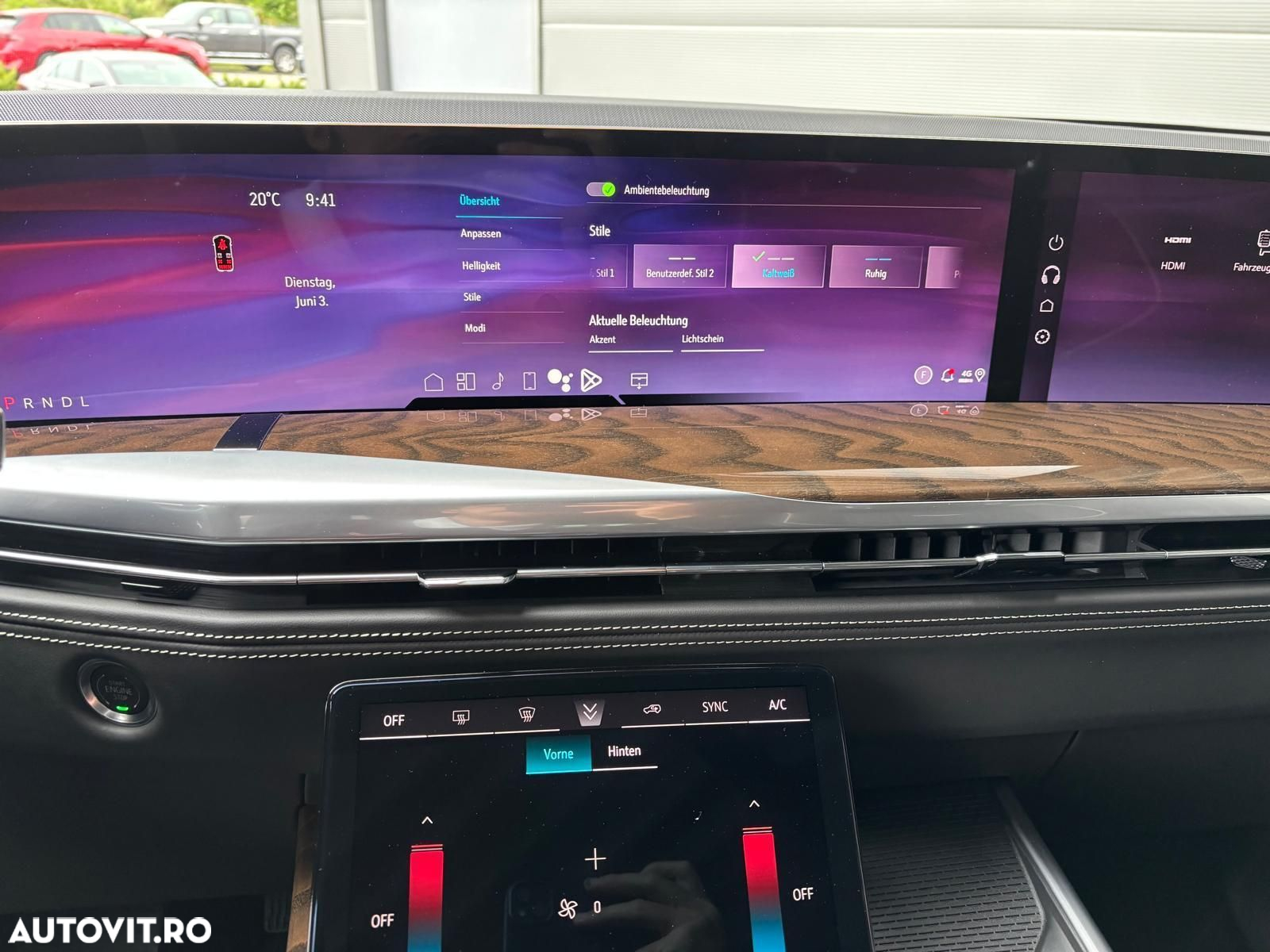 Cadillac Escalade - 14