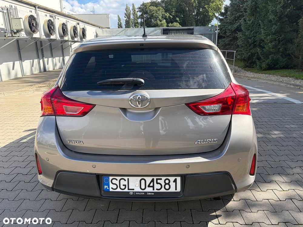 Toyota Auris 1.6 Active - 11