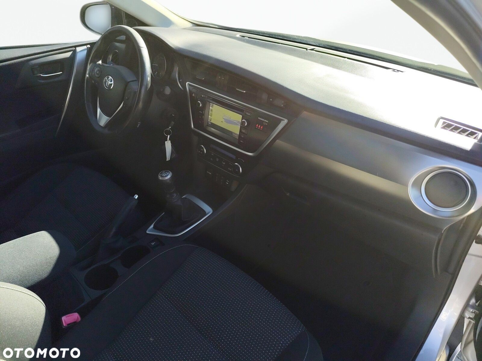 Toyota Auris - 19