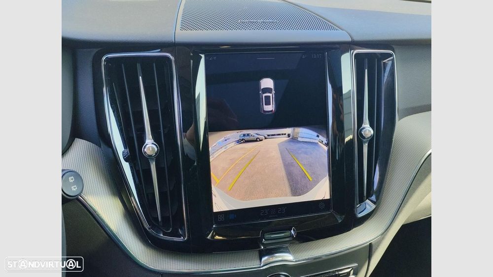 Volvo XC 60 2.0 T6 PHEV Plus Bright AWD - 16