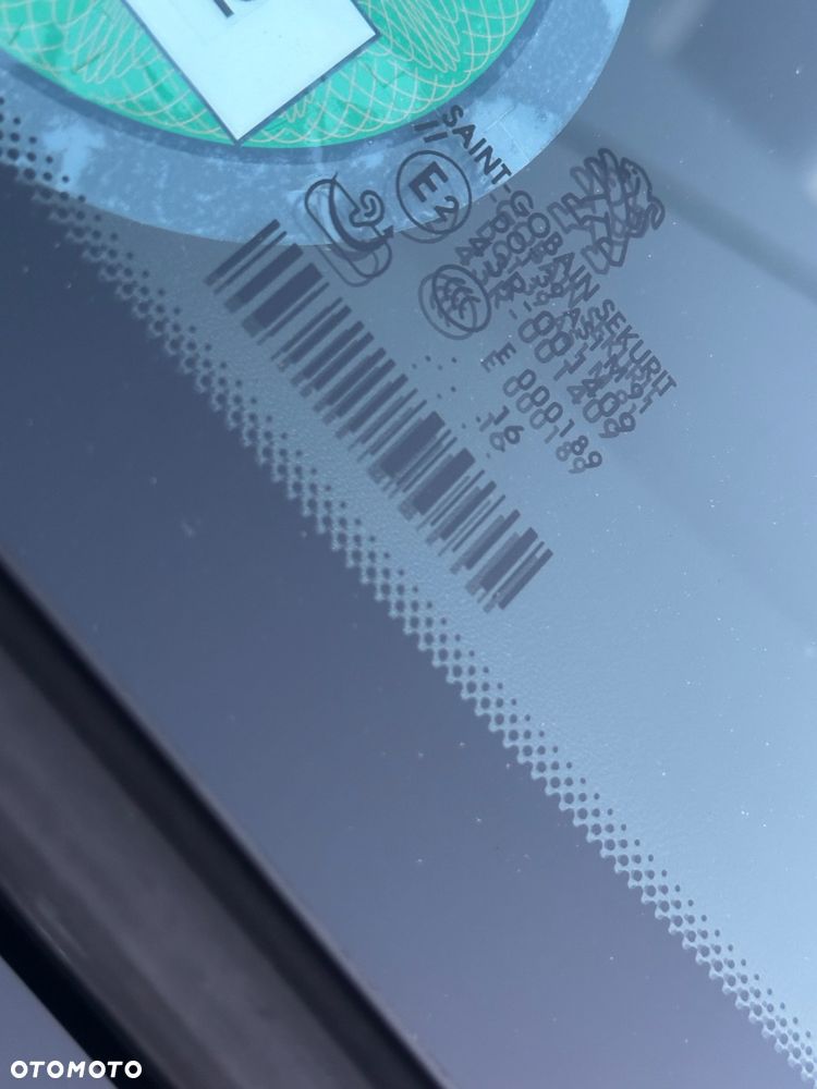 Peugeot 2008 BlueHDi FAP 120 STOP & START Allure - 39