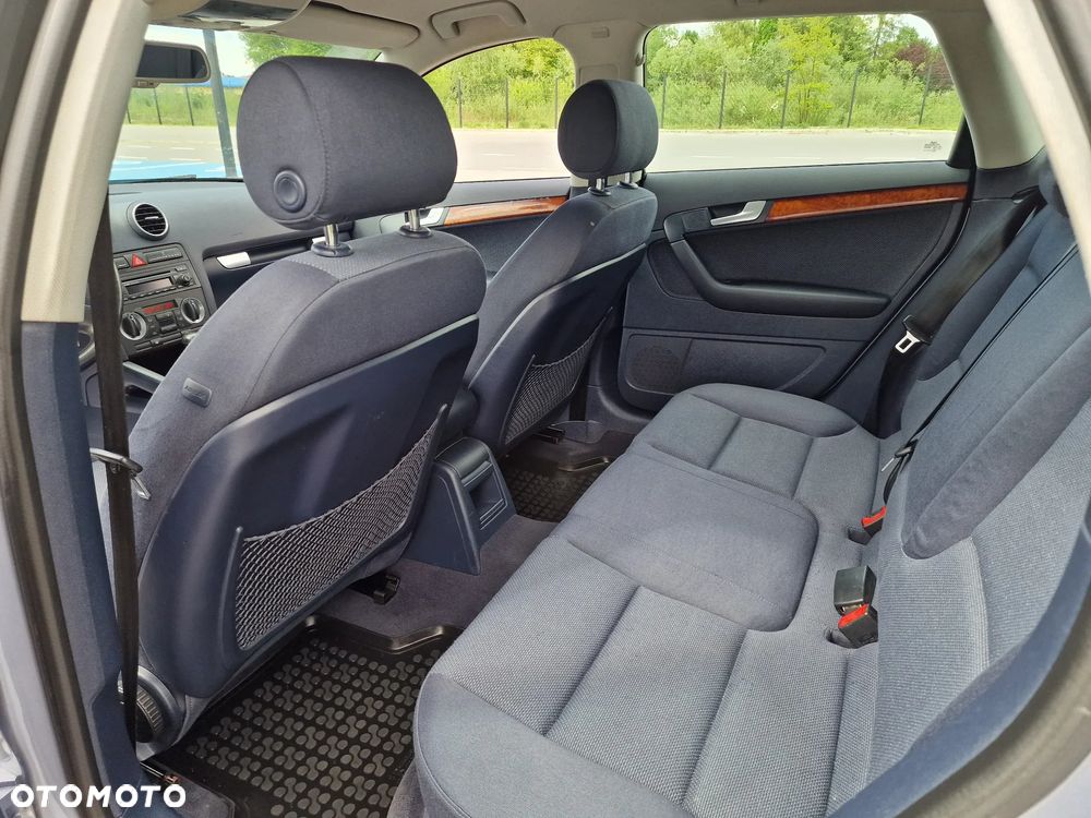 Audi A3 Sportback - 16