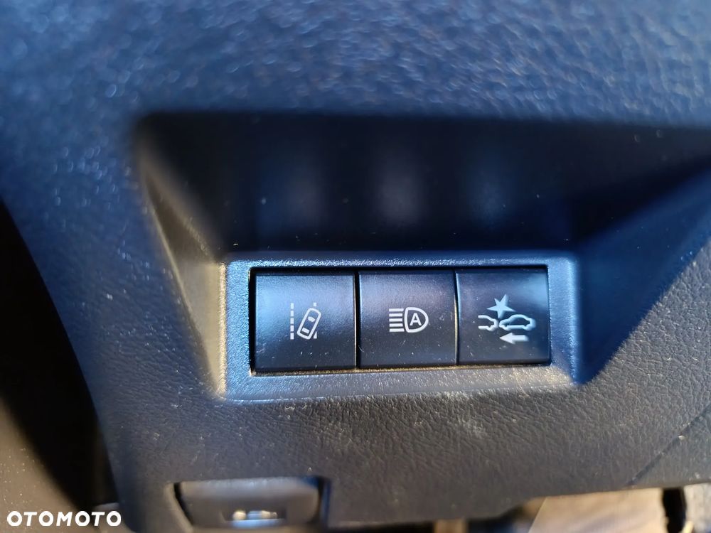 Toyota Yaris - 16