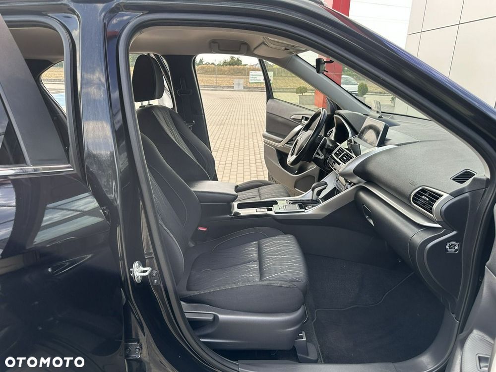 Mitsubishi Eclipse Cross 1.5 T-MIVEC ClearTec CVT 4WD Intro Edition - 16