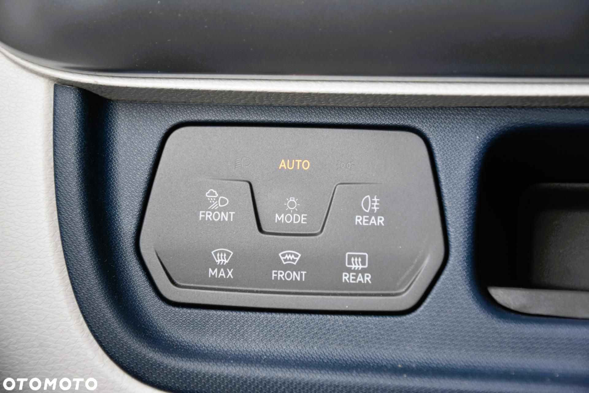 Volkswagen ID. Buzz - 21