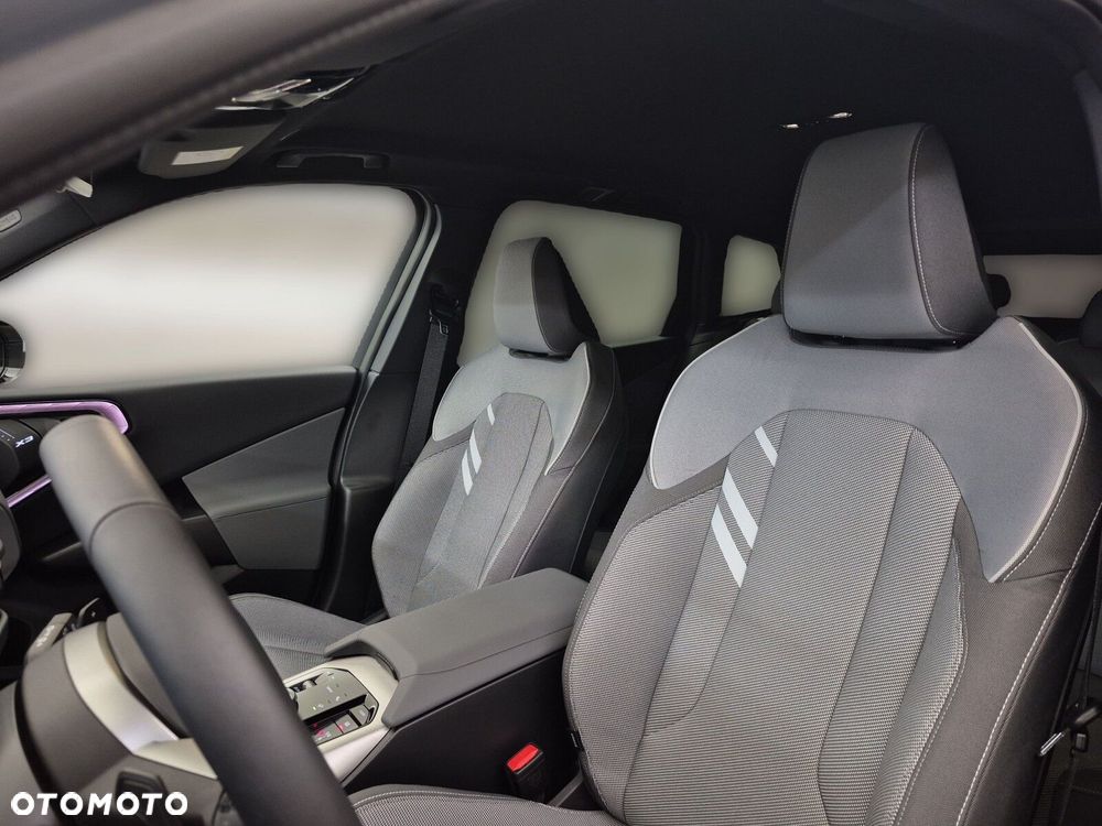 BMW X3 xDrive20 mHEV - 13