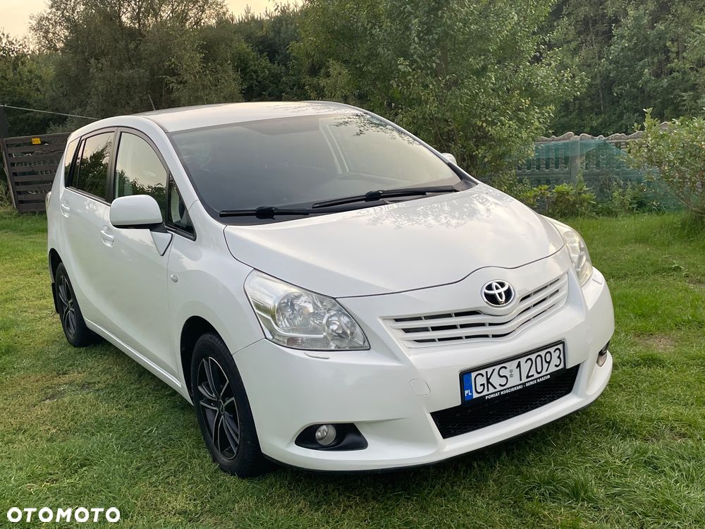 Toyota Verso 2.0 D-4D Sol 7os - 10