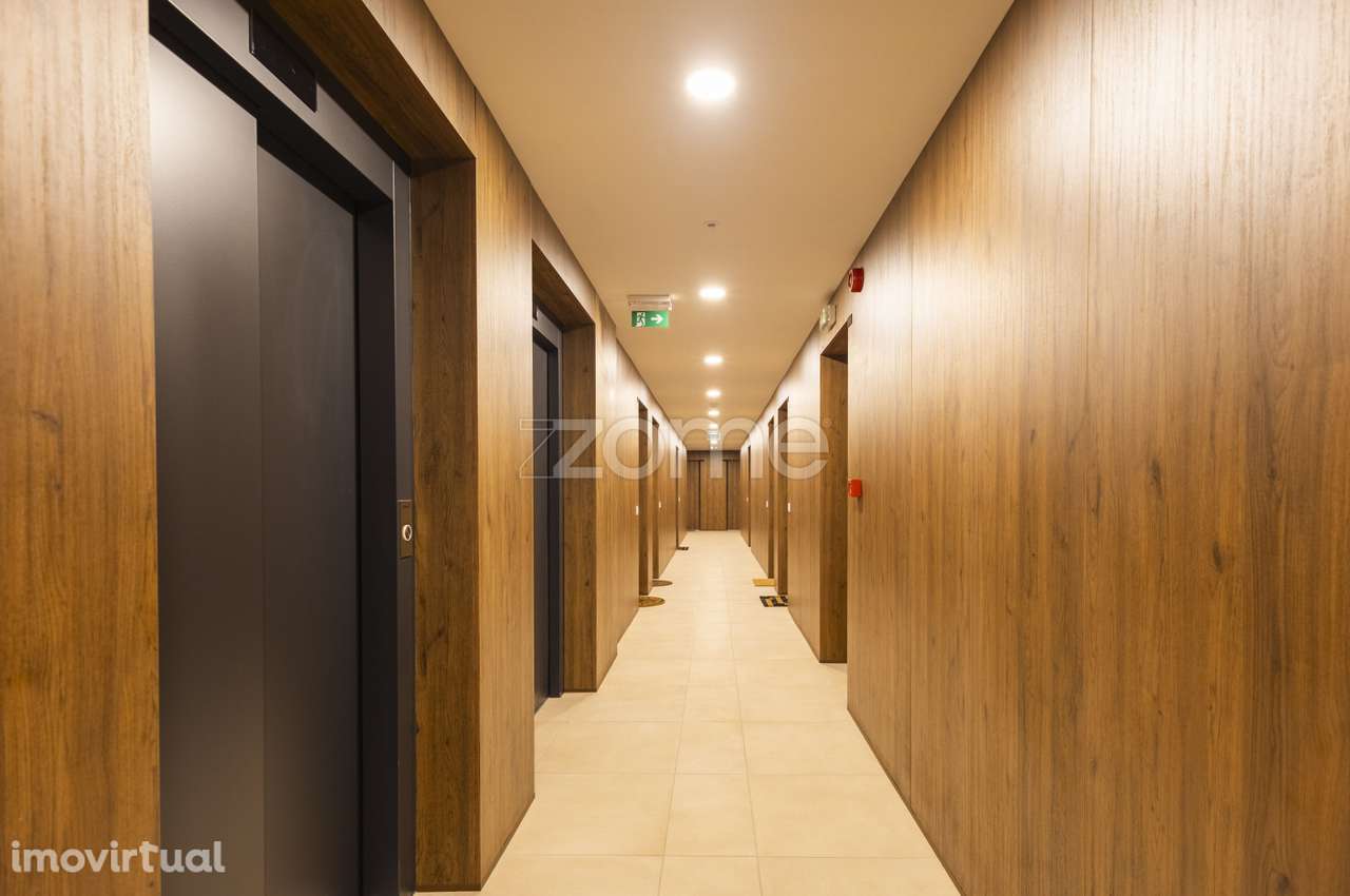 T0+1 Refúgio Urbano para Arrendar com Garagem e Arrumos em Matosinhos - Grande imagem: 5/28