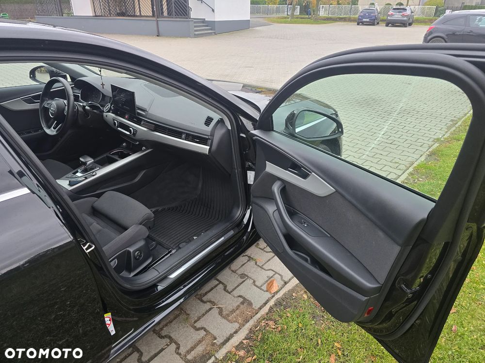 Audi A4 Limousine - 34