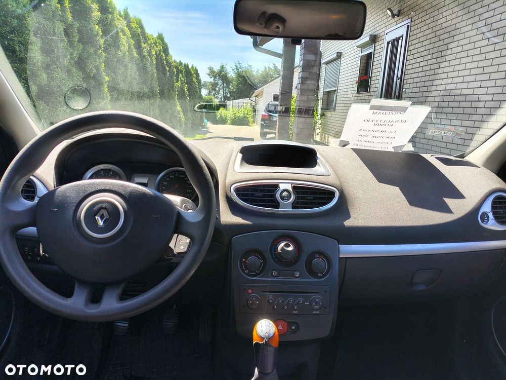 Renault Clio 1.2 16V Expression - 5