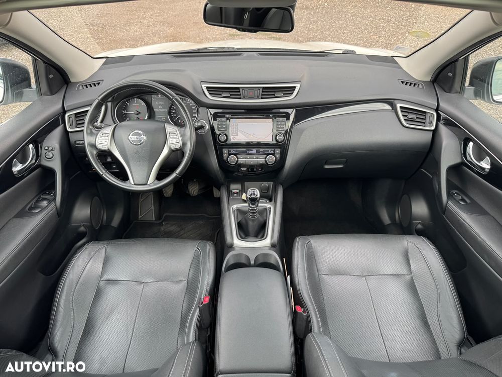 Nissan Qashqai 1.6 DCI ALL-MODE 4x4i TEKNA+ - 8
