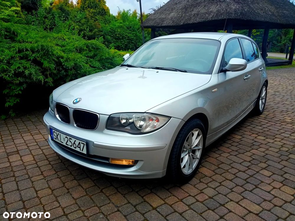 BMW Seria 1 116d - 23