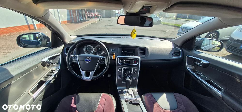 Volvo S60 D4 Geartronic Business Edition - 11