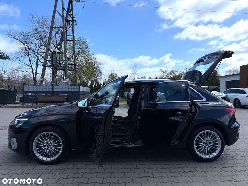 Audi A3 Sportback 35 TFSI S tronic - 16
