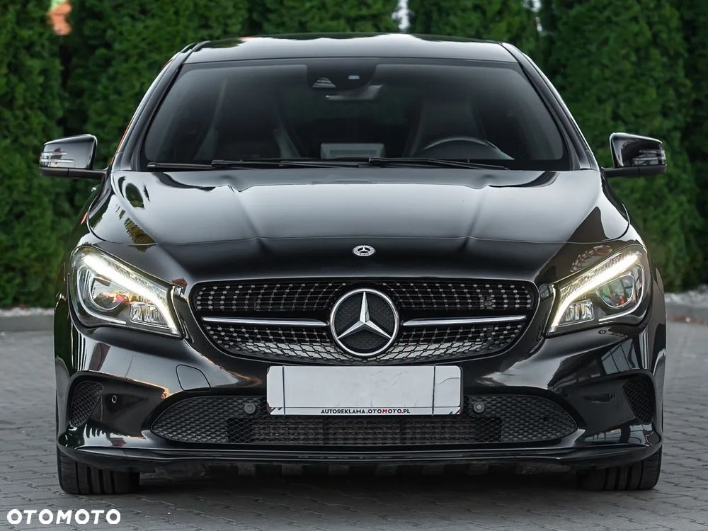 Mercedes-Benz CLA - 4