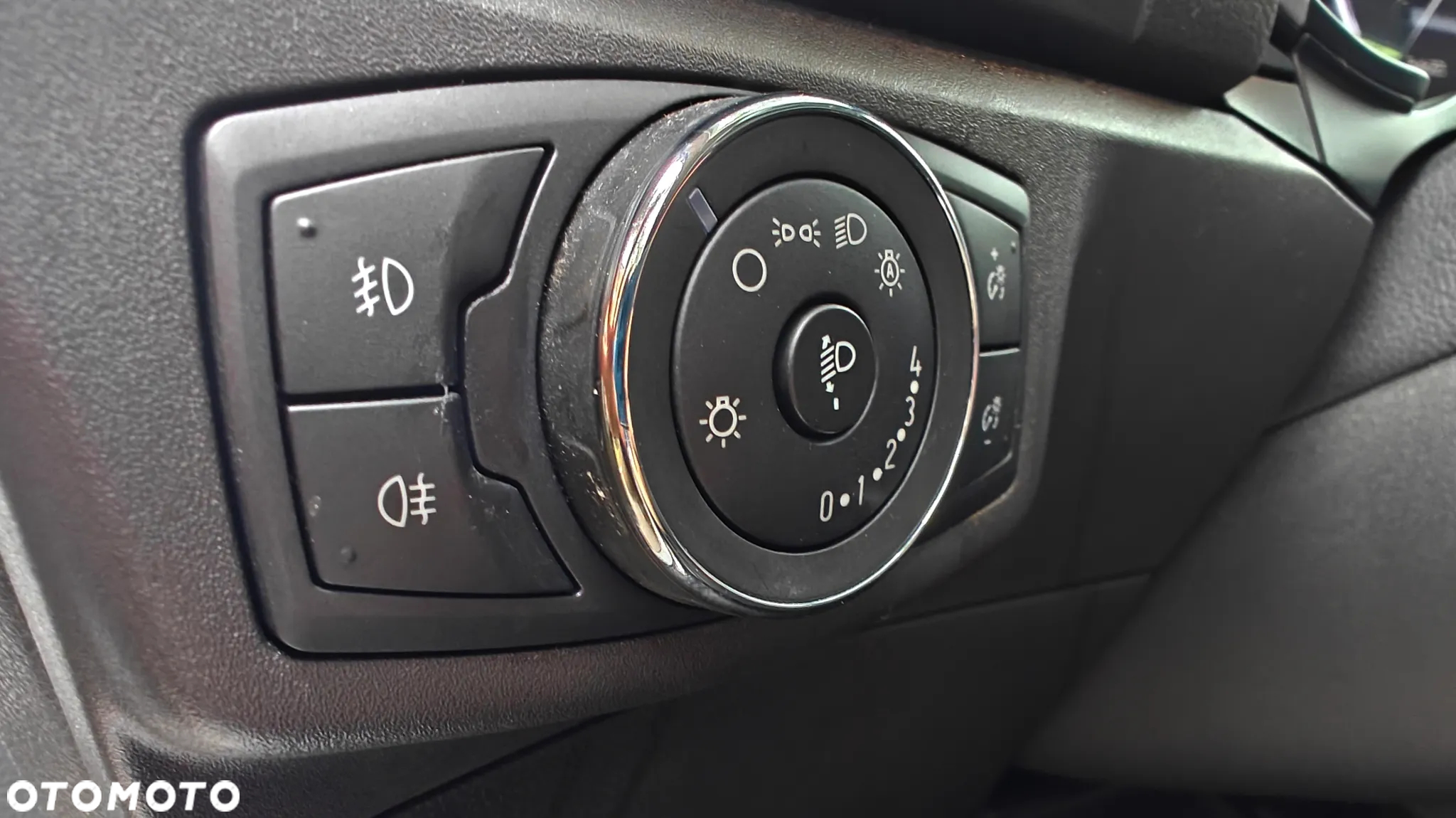 Ford Mondeo 2.0 Hybrid Titanium - 6