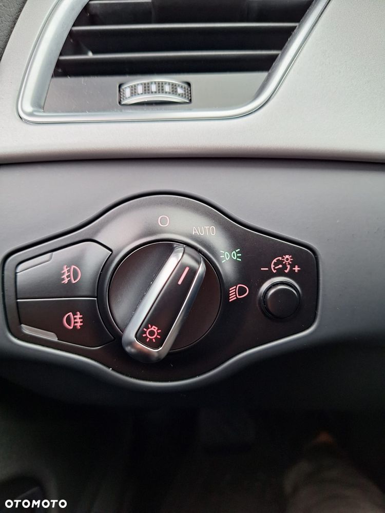 Audi A4 Avant 2.0 TDI Multitronic - 24