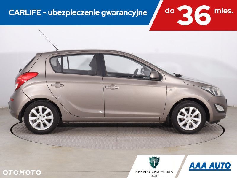 Hyundai i20 - 8