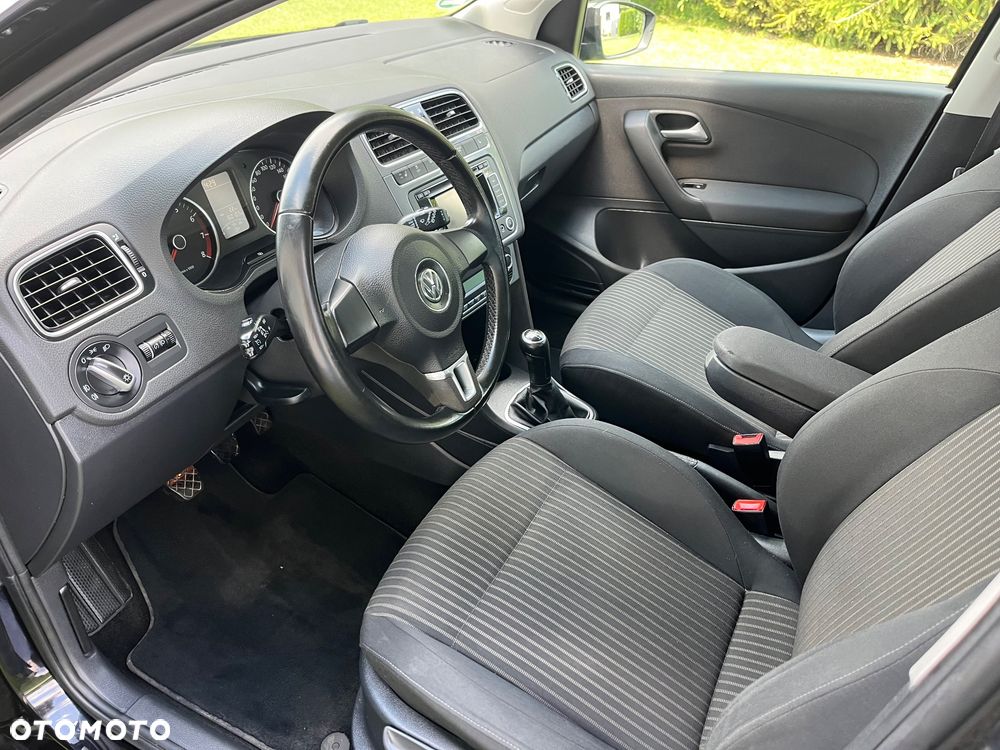 Volkswagen Polo - 7
