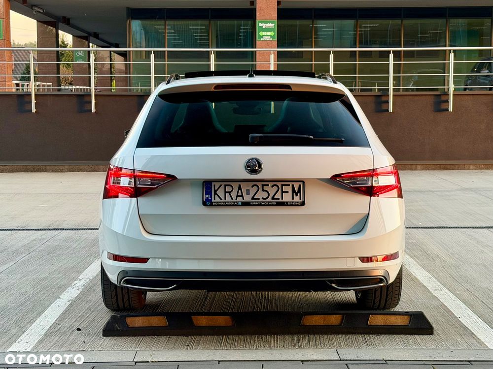 Skoda Superb 1.8 TSI Sportline DSG - 5