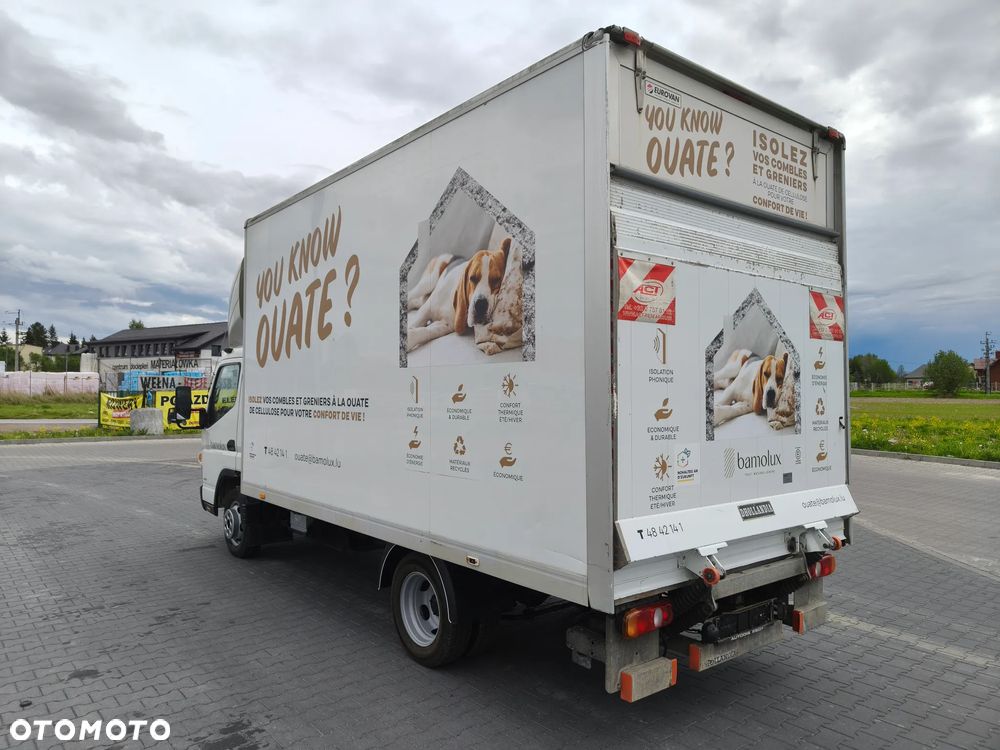 Mitsubishi Canter - 10