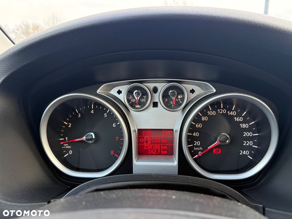 Ford Focus 1.8 Black Magic - 12