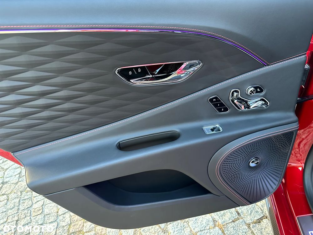 Bentley Flying Spur V8 - 26