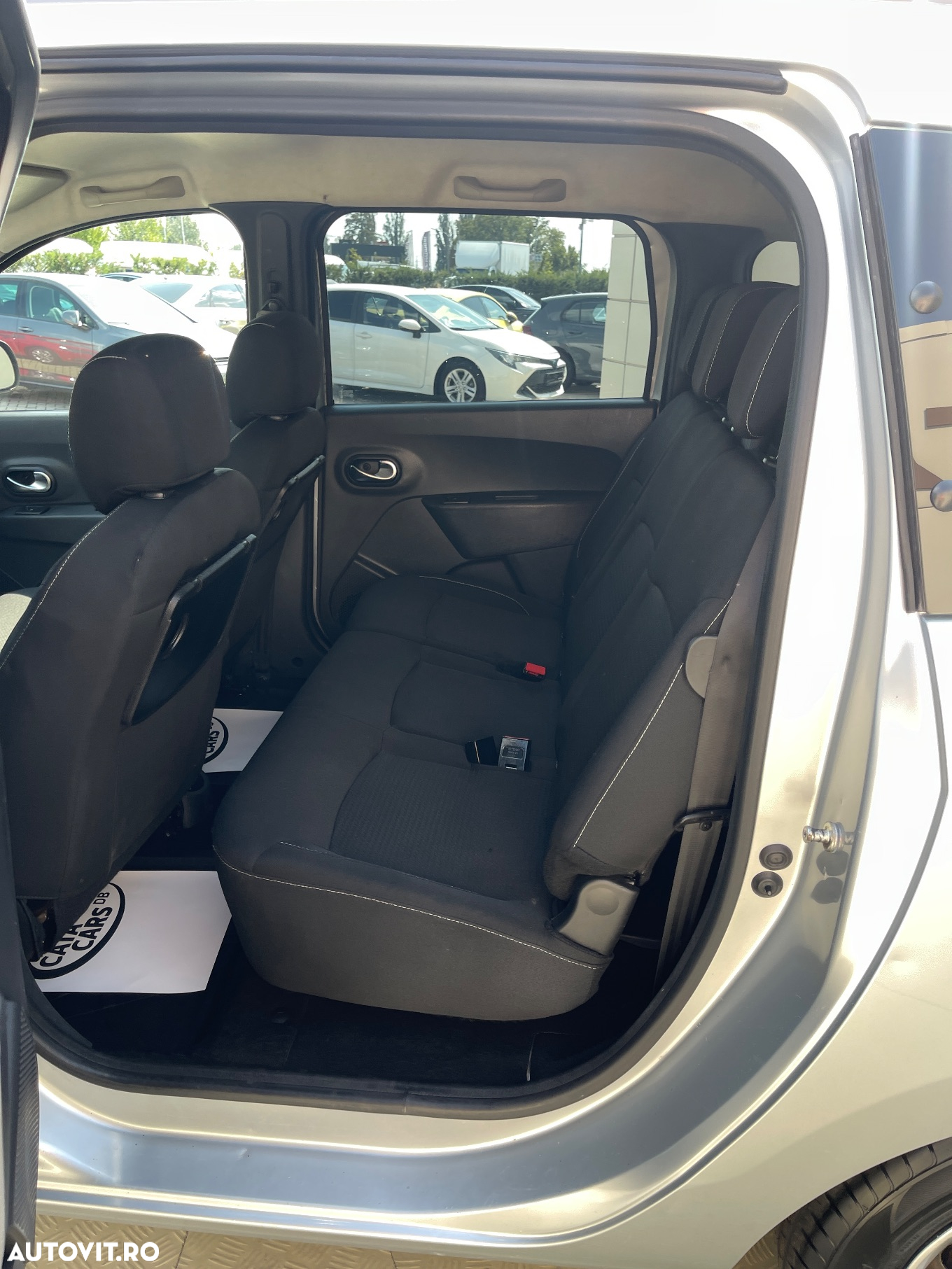 Dacia Lodgy - 29