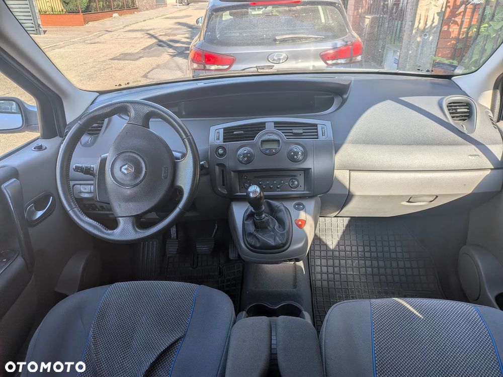 Renault Scenic 1.6 16V Authentique - 7