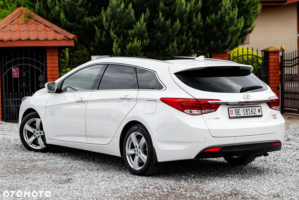 Hyundai i40 Kombi blue 1.7 CRDi DCT Premium - 13