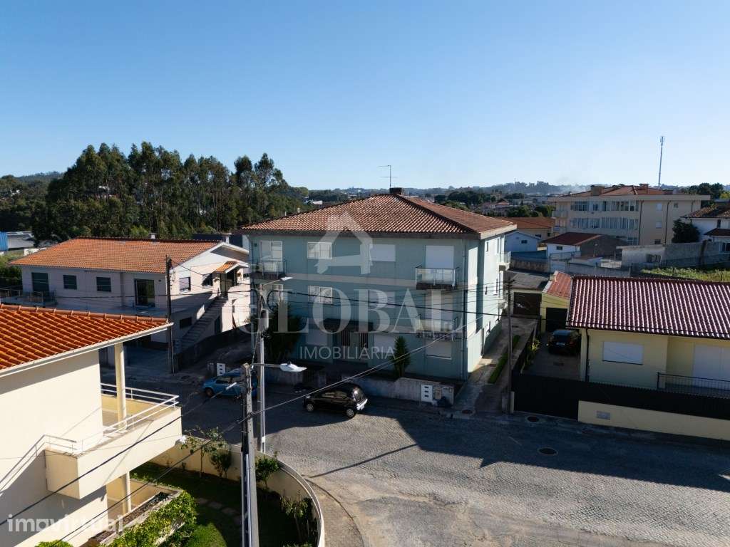APARTAMENTO T3 PAÇOS DE BRANDÃO - Grande imagem: 2/20