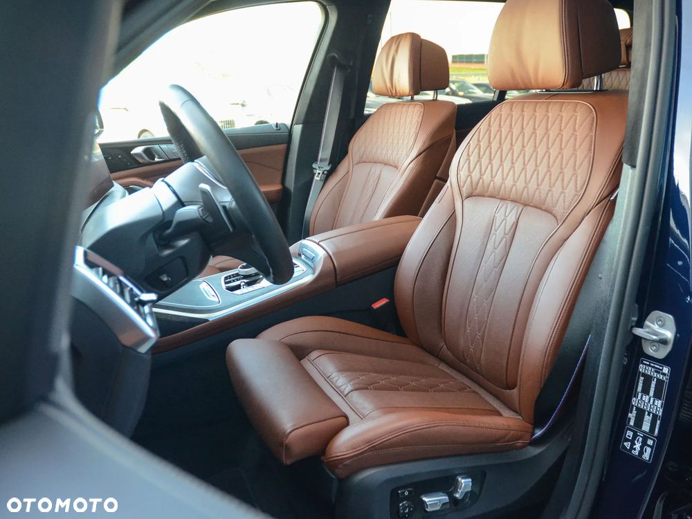 BMW X7 xDrive40i mHEV M Sport sport - 39