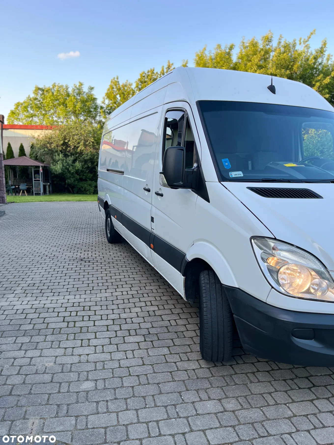 Mercedes-Benz Sprinter - 2