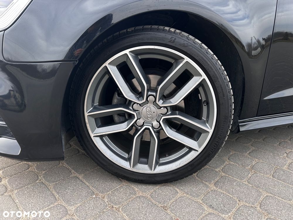 Audi A3 Sportback 35 TFSI S tronic S line - 3