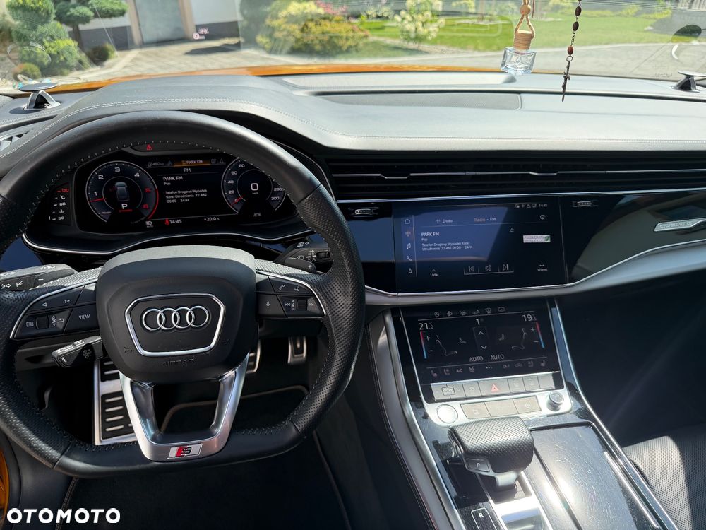 Audi Q8 - 18