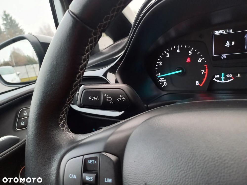 Ford Fiesta 1.0 EcoBoost S&S ACTIVE - 25