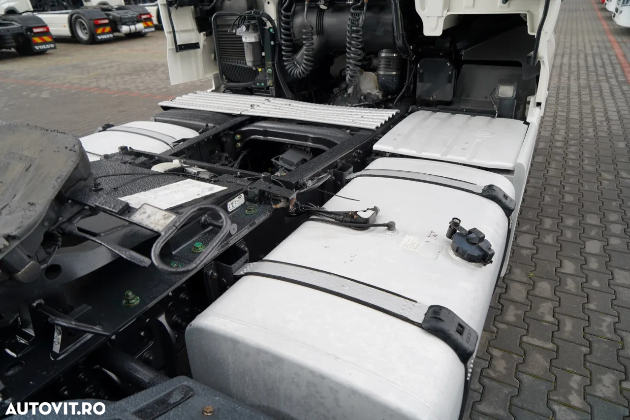 MAN TGX 18.470 / PLATĂ JOSĂ / MEGA / LOC AL CINCILEA REGLABIL / 2020 / NAVI - 16