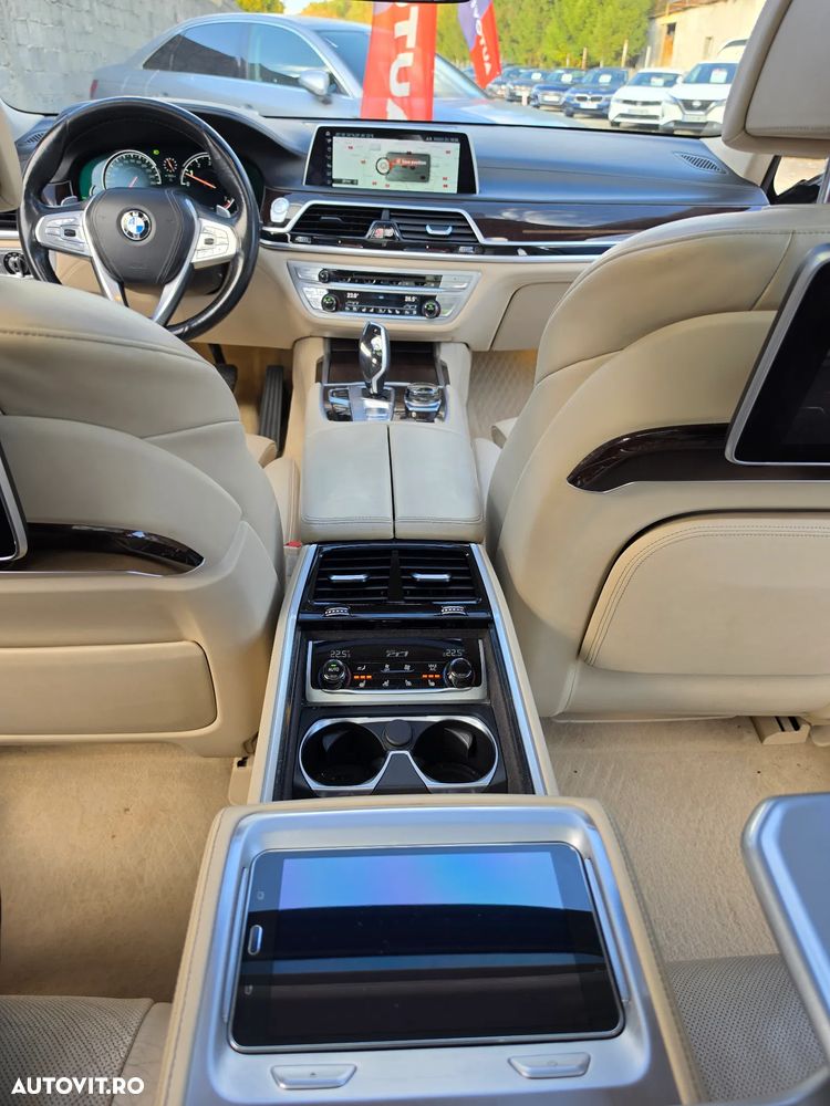 BMW Seria 7 750Li xDrive Edition Exclusive - 27