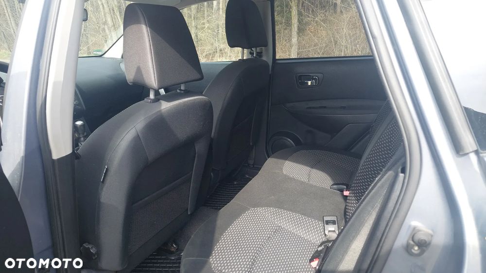Nissan Qashqai - 10